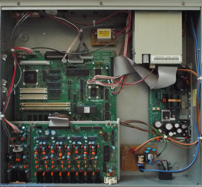 Akai S3000XL Internals Akai S3000XL Internals