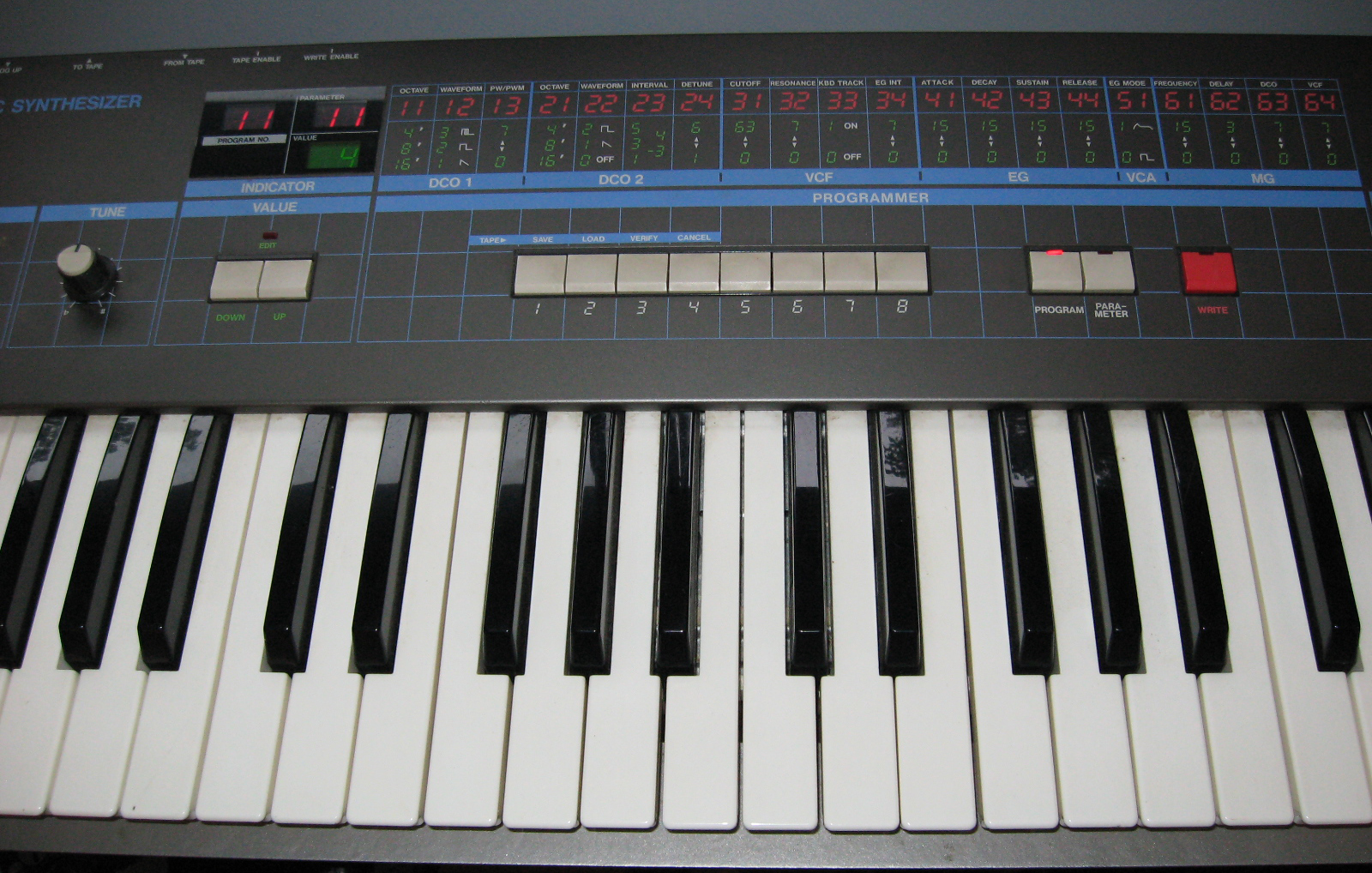 Korg Poly-61 Korg Poly-61
