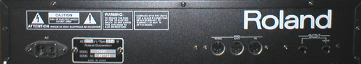 Roland D-550 Back Roland D-550 Back